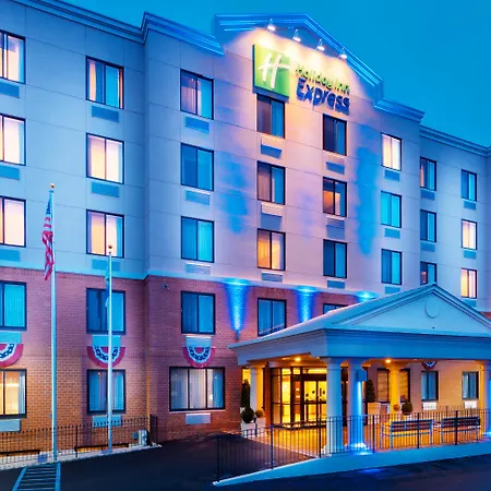 Holiday Inn Express Staten Island West, An Ihg Hotel